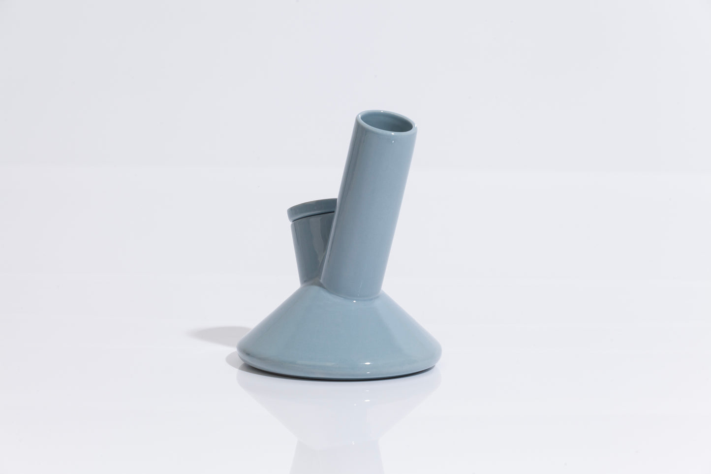 WEED'D: AV001 SKY BLUE CERAMIC BONG